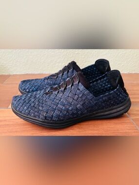 Bernie Mev Victoria Slip-On Walking Shoes in    Navy Women’s Size: 9.5
